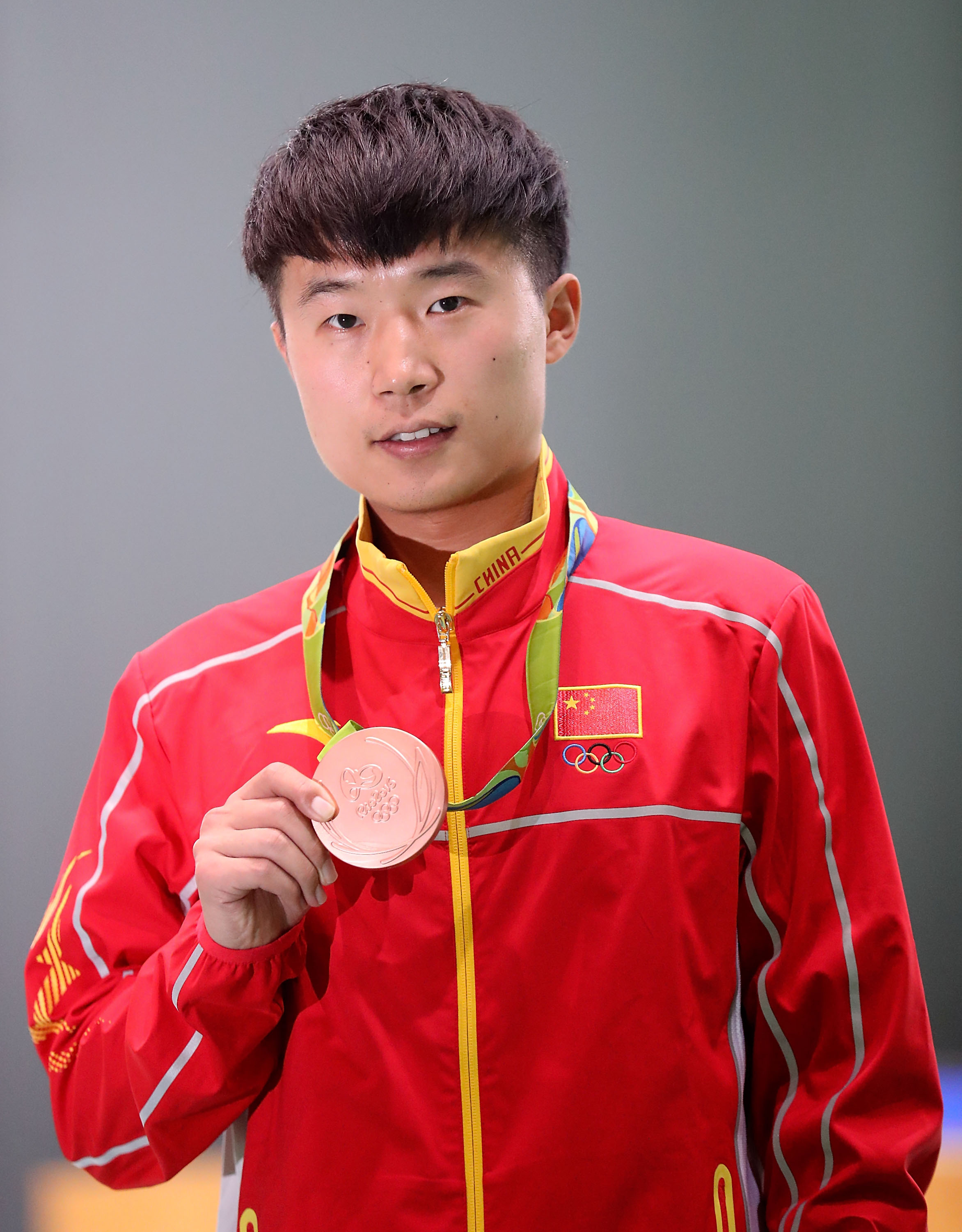 PG平台-射击比赛男子组个人赛中国选手获胜