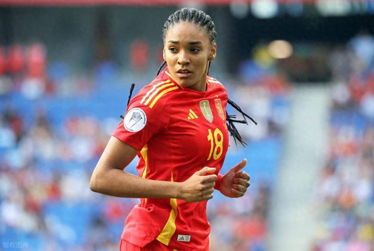 西班牙队取得关键胜利！欧预赛榜首之争激烈