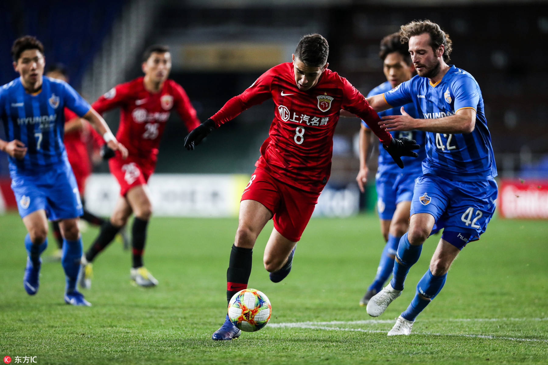 上港客场不敌泰达，遭遇本赛季首败