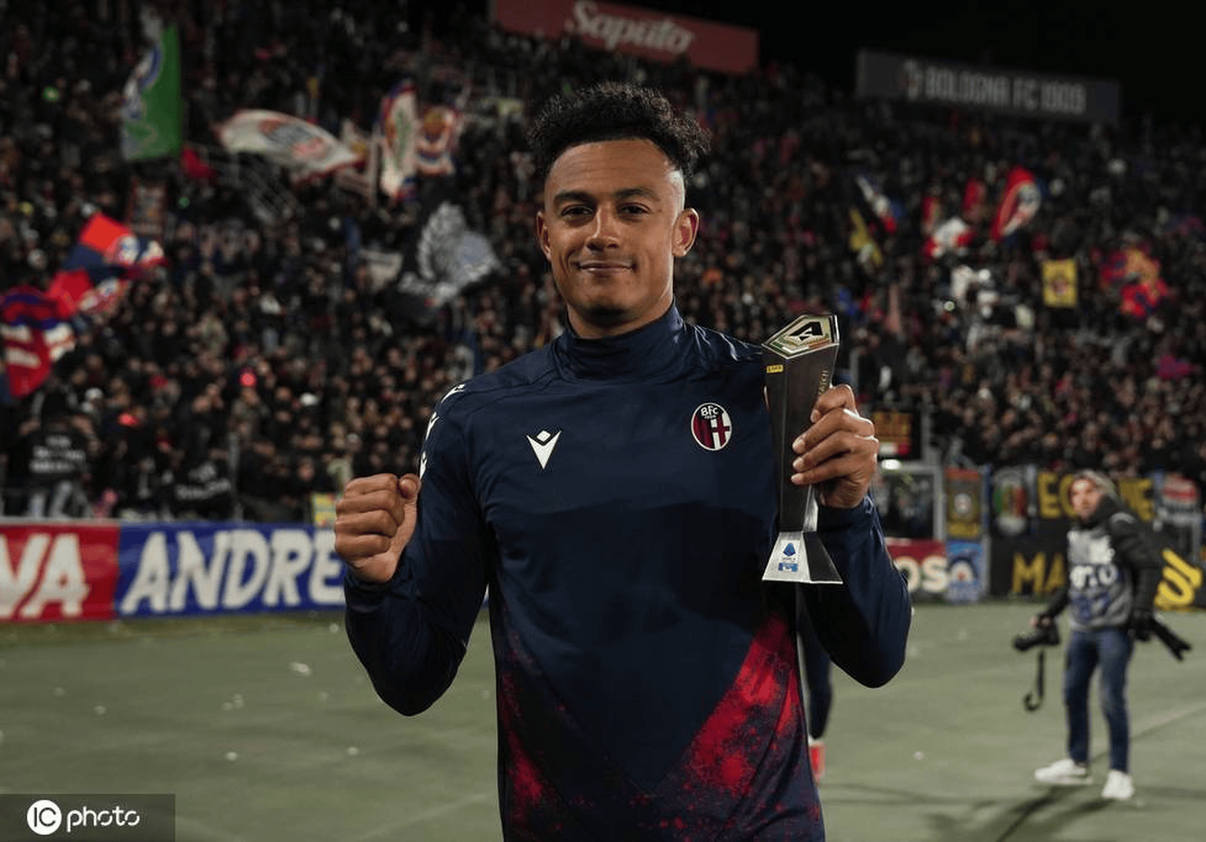 PG中国官网-包含那不勒斯中场秀出彩传，助攻帮助球队赢球的词条