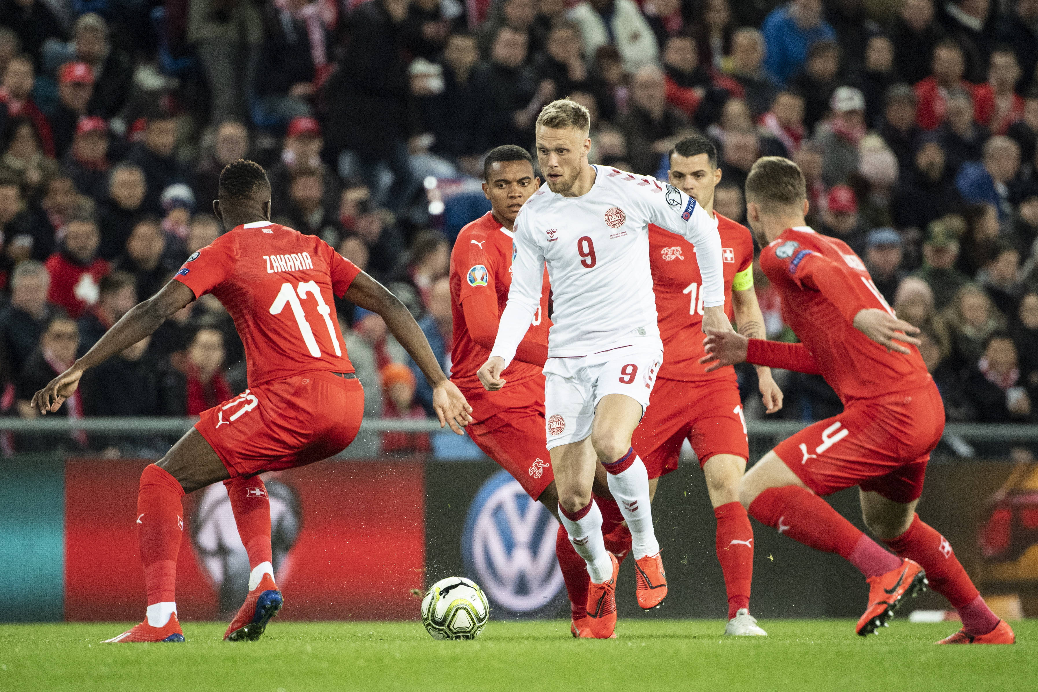 关于欧预赛揭晓胜负!关键一球成就胜利者的信息 关于欧预赛揭晓胜负!关键一球成就胜利者的信息