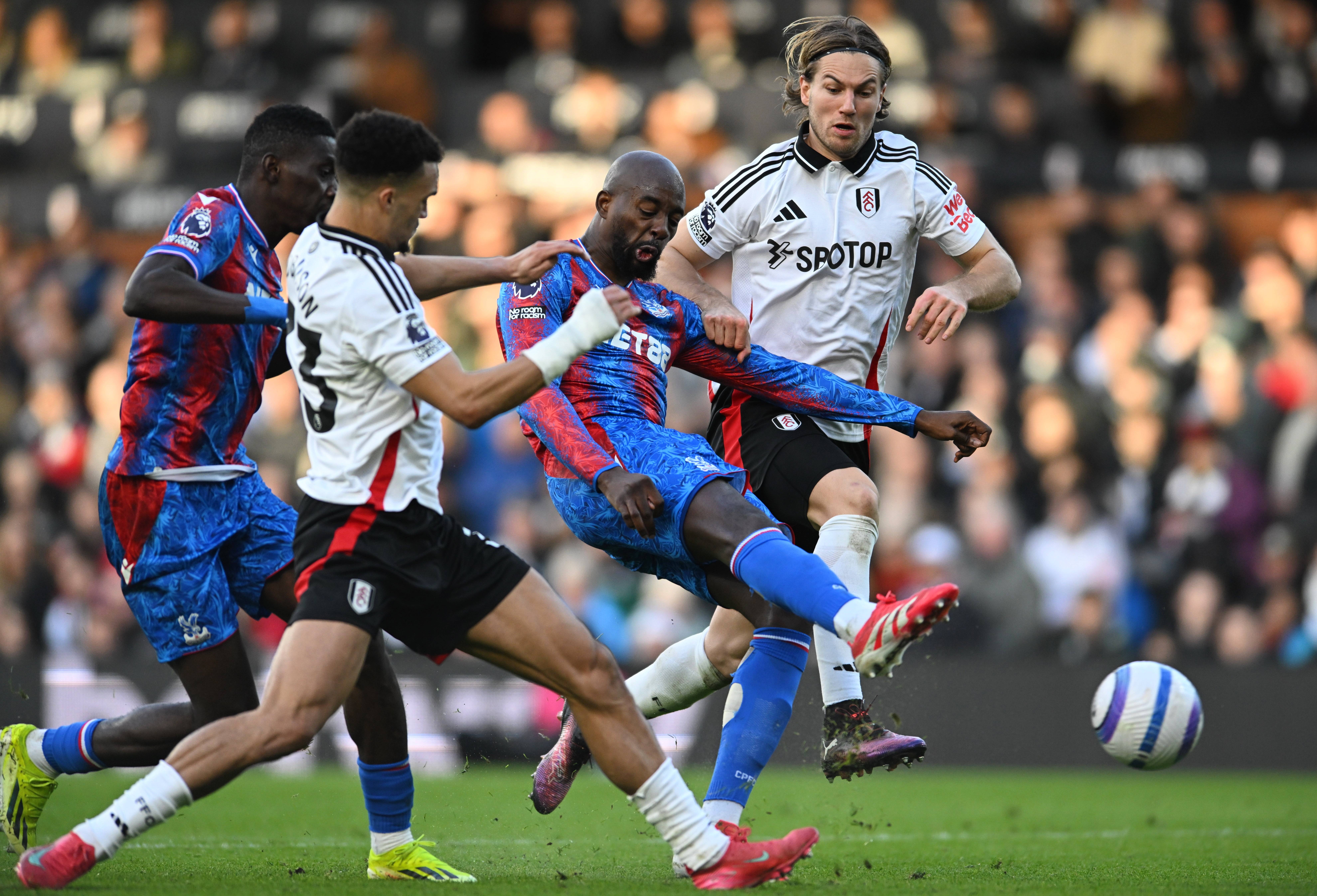 关于门兴格拉德巴赫客场爆冷击败弗赖堡，豪取三分的信息