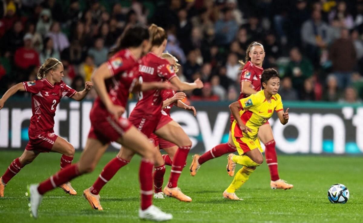 关于西班牙女足比赛中表现出色,晋级下一轮的信息 关于西班牙女足比赛中表现出色,晋级下一轮的信息