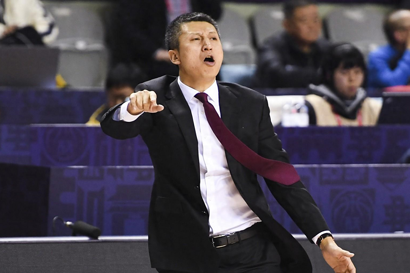 PG中国官网-铁人队内部团结一致，季后赛实力更上一层楼