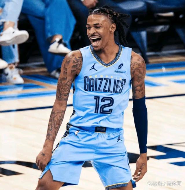 爵士轻取篮网,莫兰特惊艳四座 爵士轻取篮网,莫兰特惊艳四座