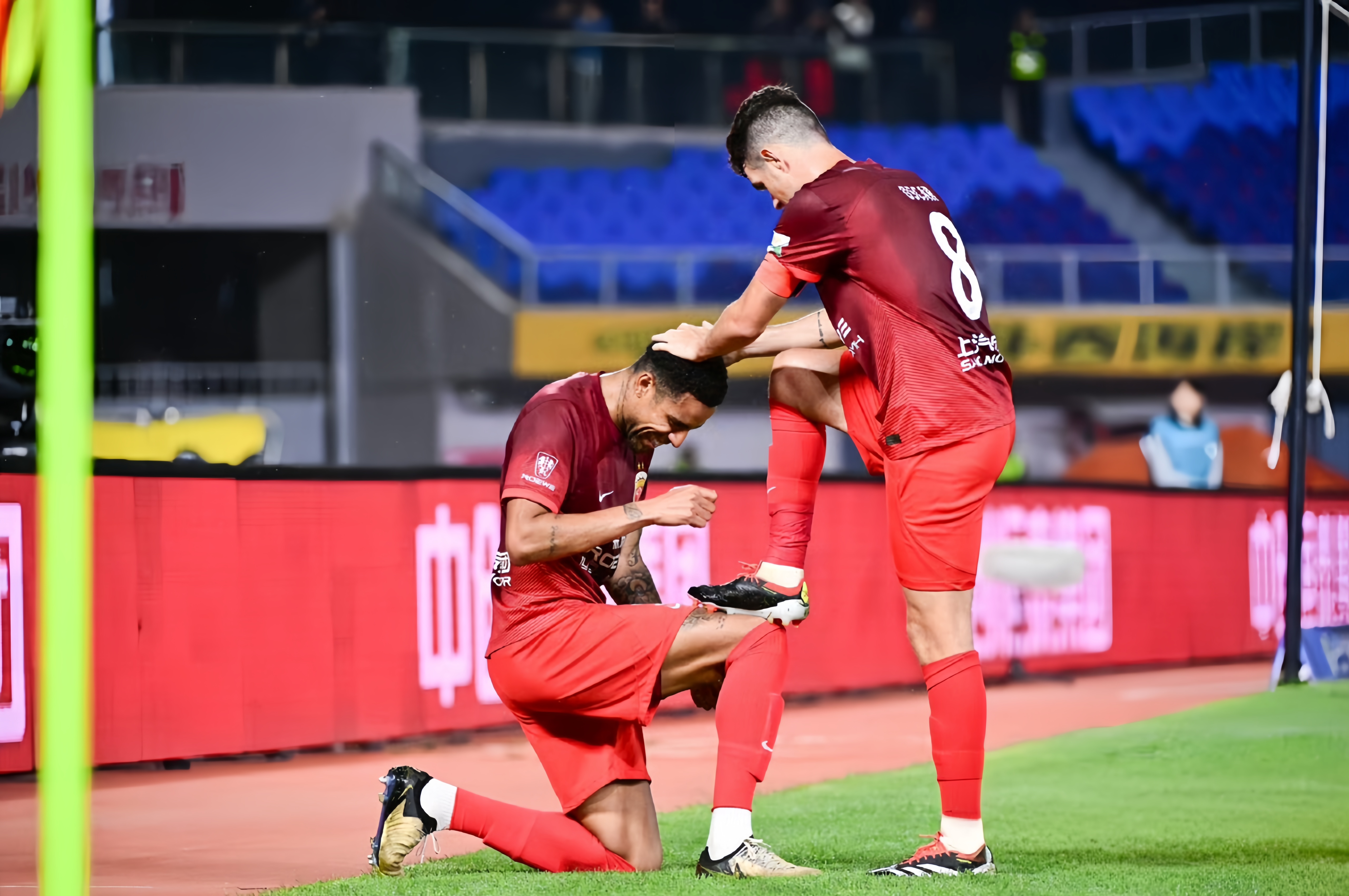 威廉姆斯碾压梅赛德斯,周冠宇关键制胜的简单介绍 威廉姆斯碾压梅赛德斯,周冠宇关键制胜的简单介绍